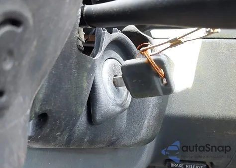 2002 Nissan Frontier Xe-V6 from USA, damaged, VIN 1N6ED27T82C390768